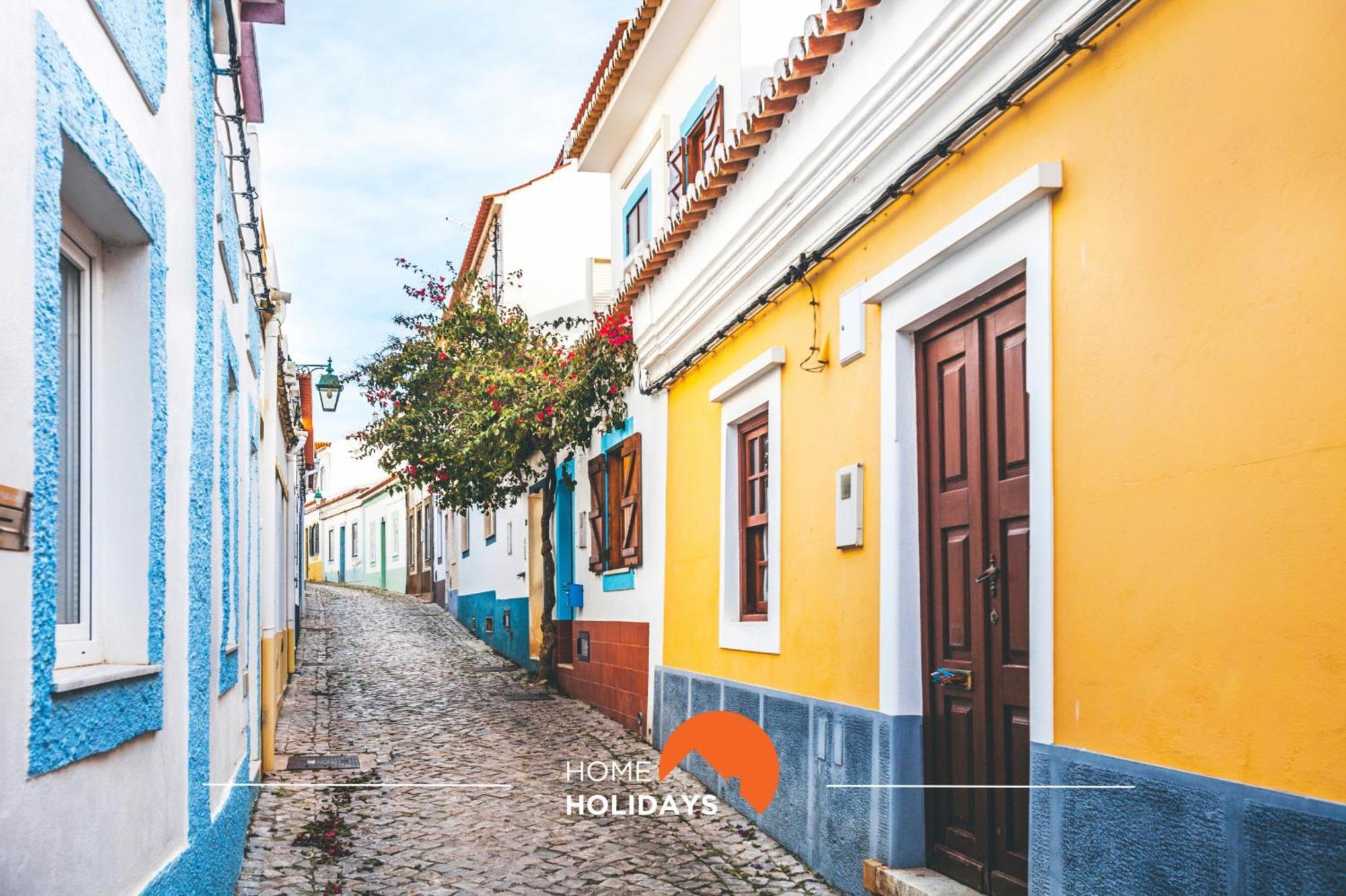 #257 Sun & Sea By Holidays Holiday home *